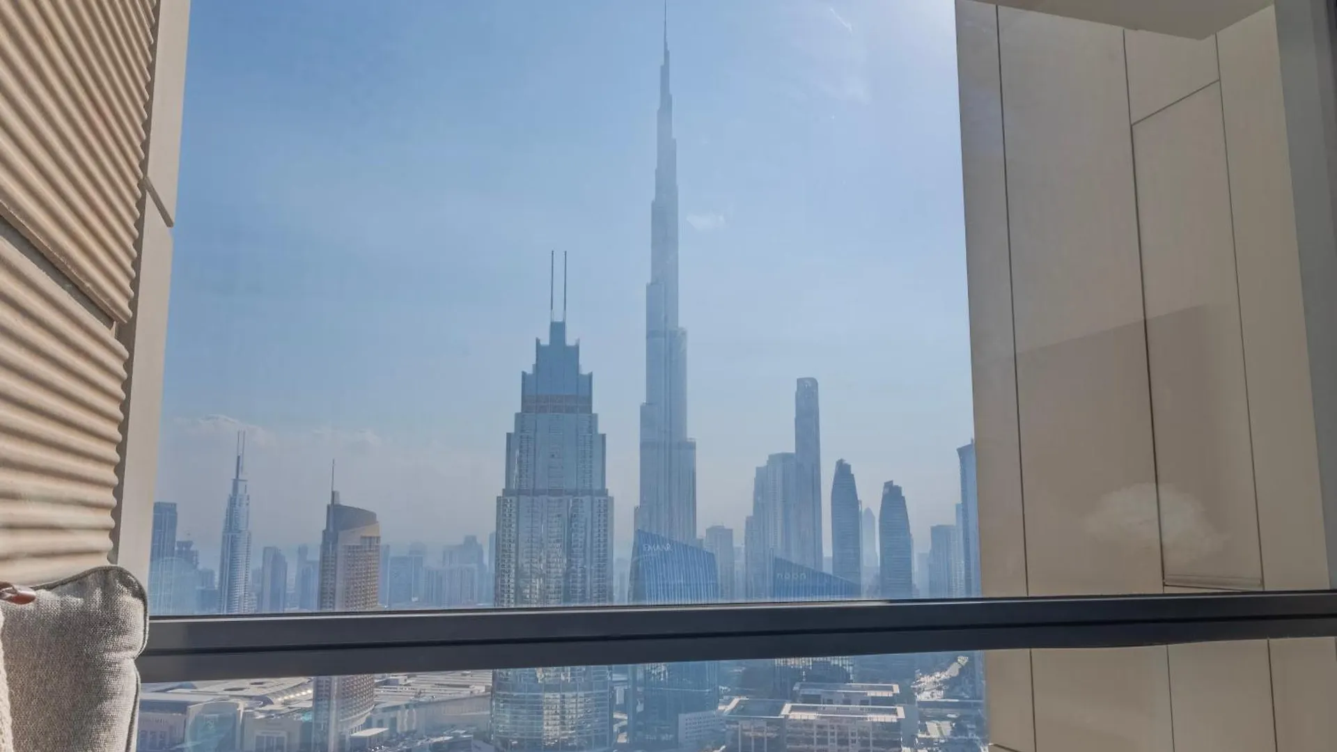 Apartment Elegant 1-Bedroom Apartment, Full Burj Khalifa & Downtown Views Dubai United Arab Emirates